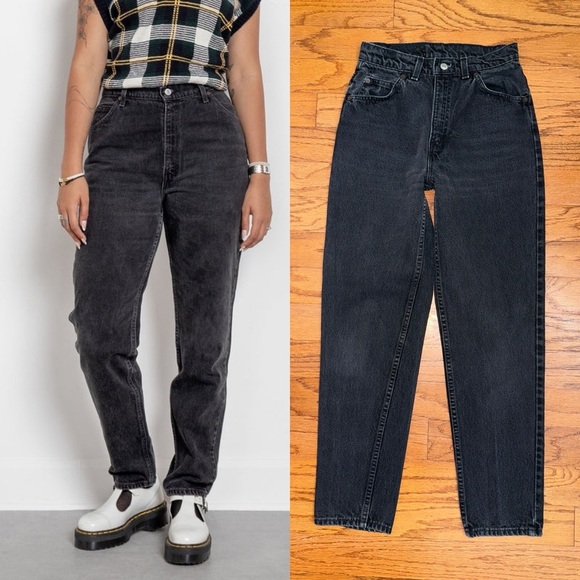 Vintage 90s Rare Levi’s 15921 Black Tapered Denim Jeans Size 10 Women’s - Picture 1 of 9